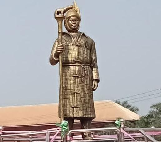 Ogbuefi Ojiako Ezenne